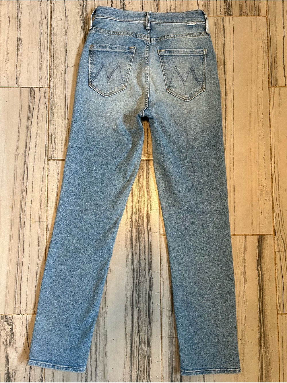 MOTHER The Dazzler Ankle High Rise Cropped Jeans - Picture 4 of 16